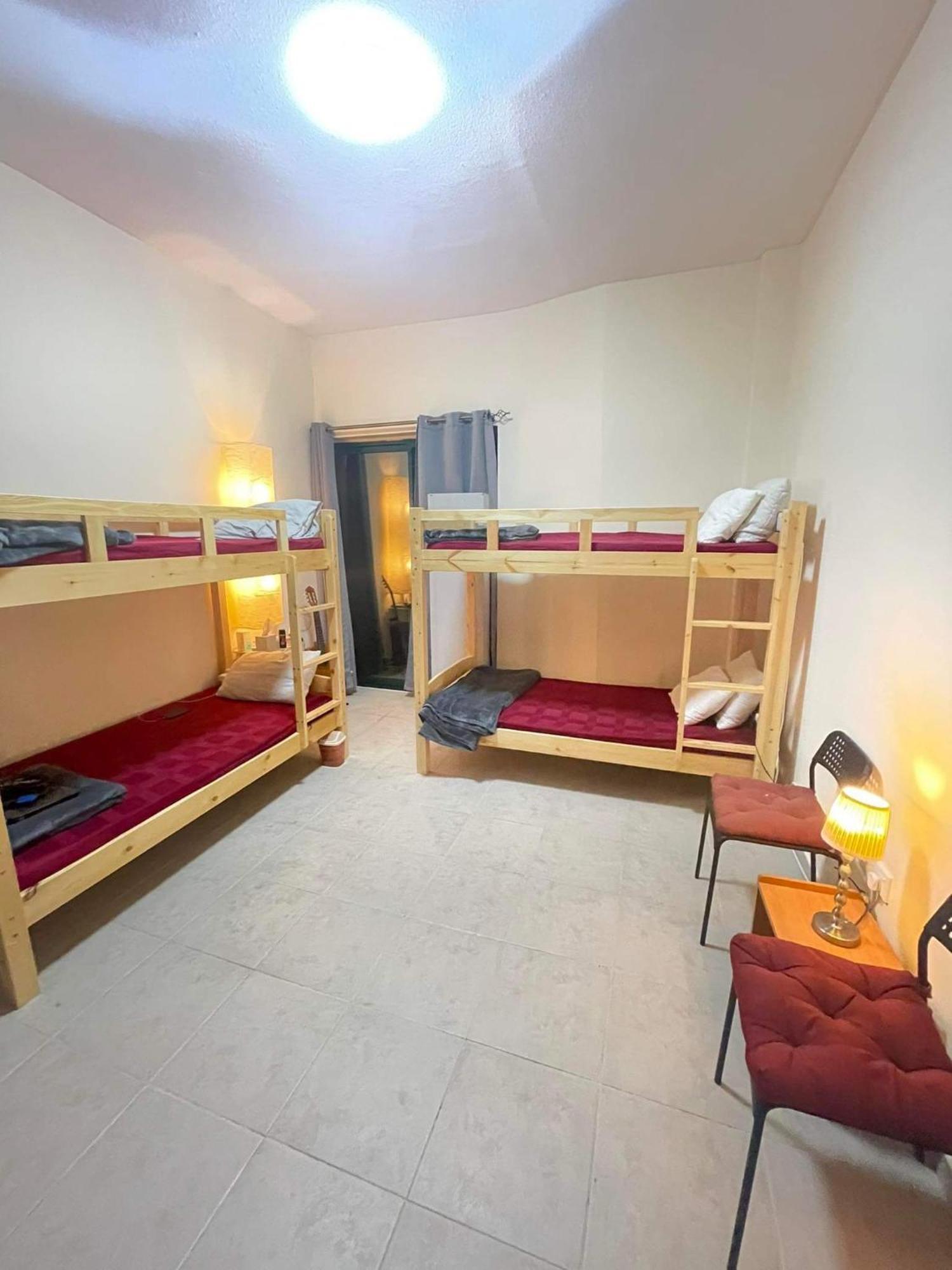 Backpackers Zone Hostel Dubai Bilik gambar